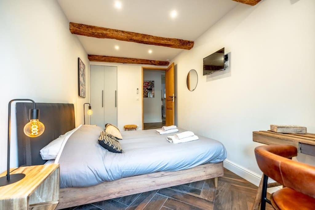 Superbe Appartement Neuf, Climatise Centre Village Le Plan-de-la-Tour Εξωτερικό φωτογραφία
